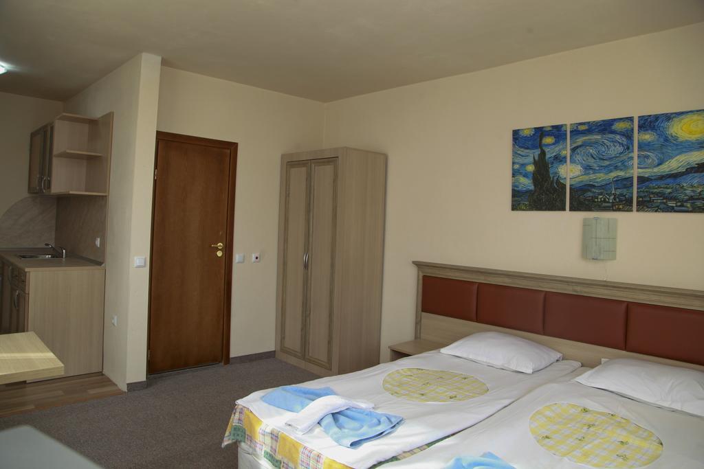 Ravda Bay Guest House المظهر الخارجي الصورة