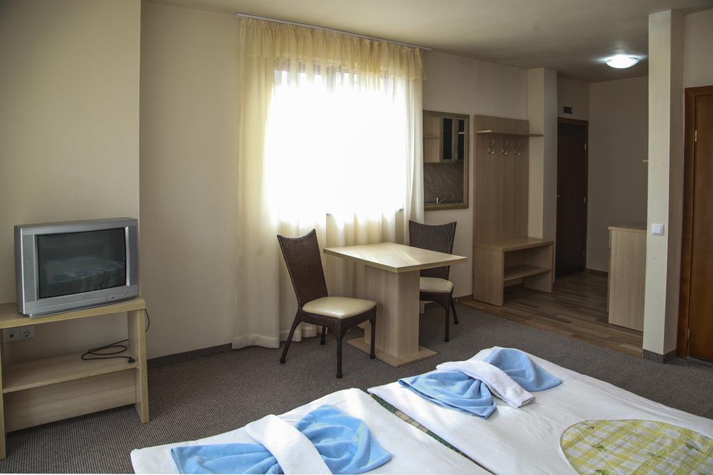Ravda Bay Guest House المظهر الخارجي الصورة