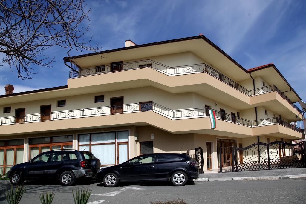 Ravda Bay Guest House المظهر الخارجي الصورة